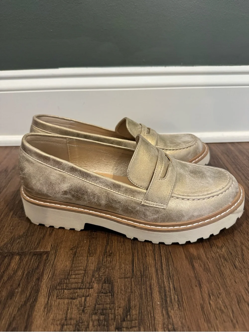 Pierre Dumas Metallic Gold Penny Loafers